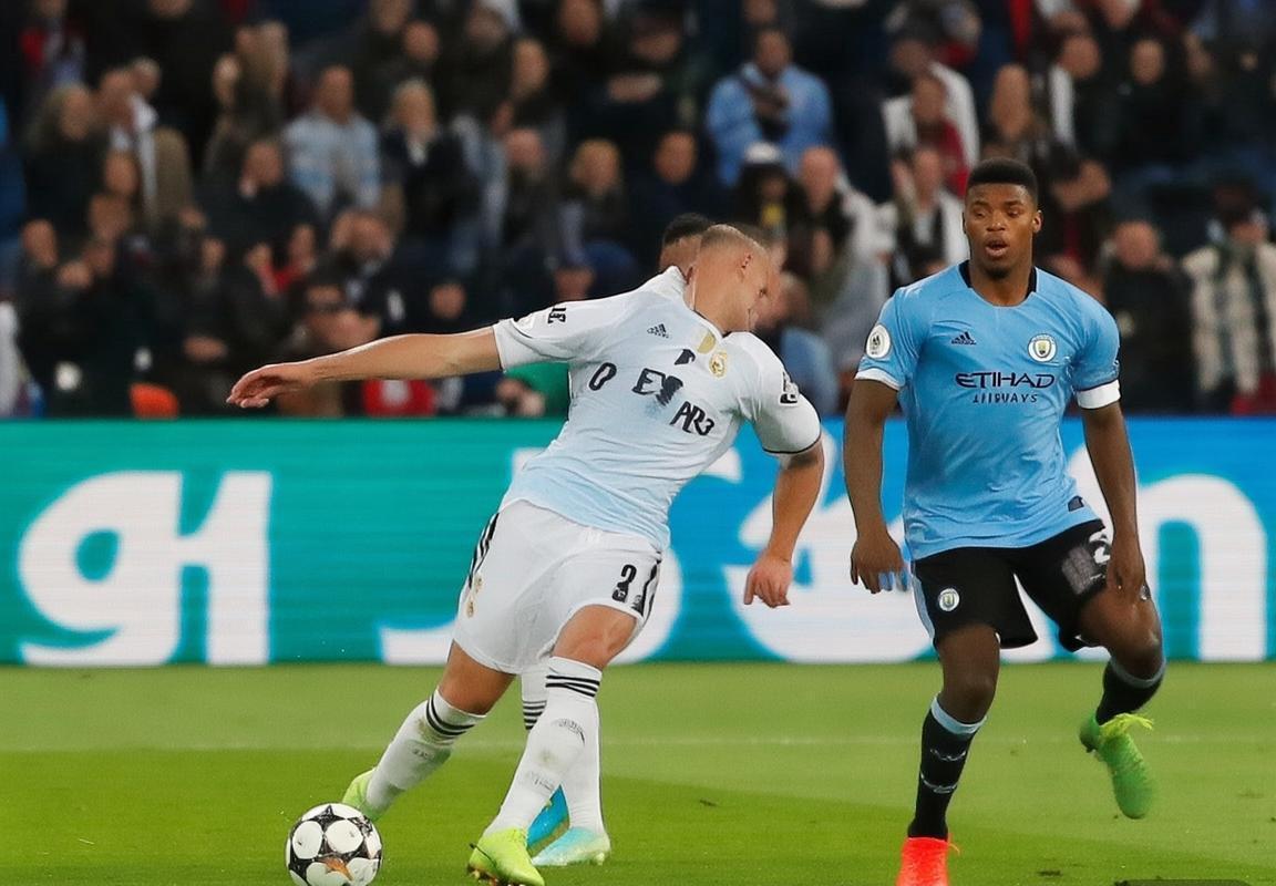 欧冠小组赛：皇马遭逆转曼城升至第四，阿森纳六连胜锁定头名